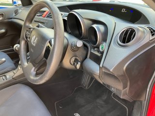 /photos/9739/163635b5-d7b9-dbdf-6e31-0550de1f422c_i320x240.jpg