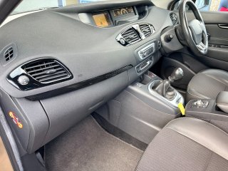 /photos/9739/335c7083-bda3-7b49-caca-a3d9e50df231_i320x240.jpg