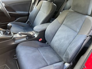 /photos/9739/95fd50ee-99cf-fa43-fb6c-7712ca4a1e3d_i320x240.jpg