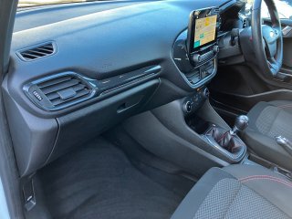 /photos/9739/a3eeb855-d29f-77cb-e374-b549acb6d37a_i320x240.jpg