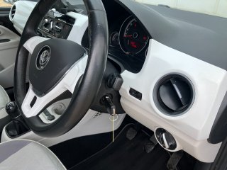 /photos/9739/c202f1b8-ae26-cd7b-01ca-b3a83506cfb4_i320x240.jpg