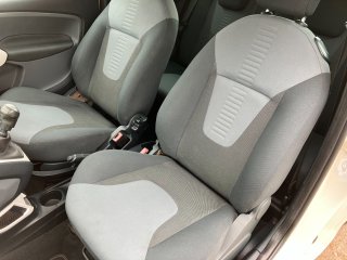 /photos/9739/c66e2c81-de55-70bf-4512-062006e44b8b_i320x240.jpg