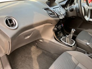 /photos/9739/c9fe689a-03c4-df24-6861-3abc9f7a896d_i320x240.jpg