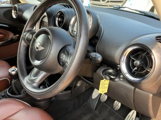 /photos/9739/ebc3e854-408a-14cf-2a15-f1258ea661ef_i320x240.jpg
